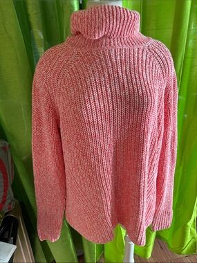 Women's Pink Turtleneck Knit Sweater